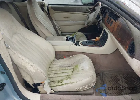 1997 Jaguar Xk8 из США, поврежденный, VIN SAJGX2742VC016027